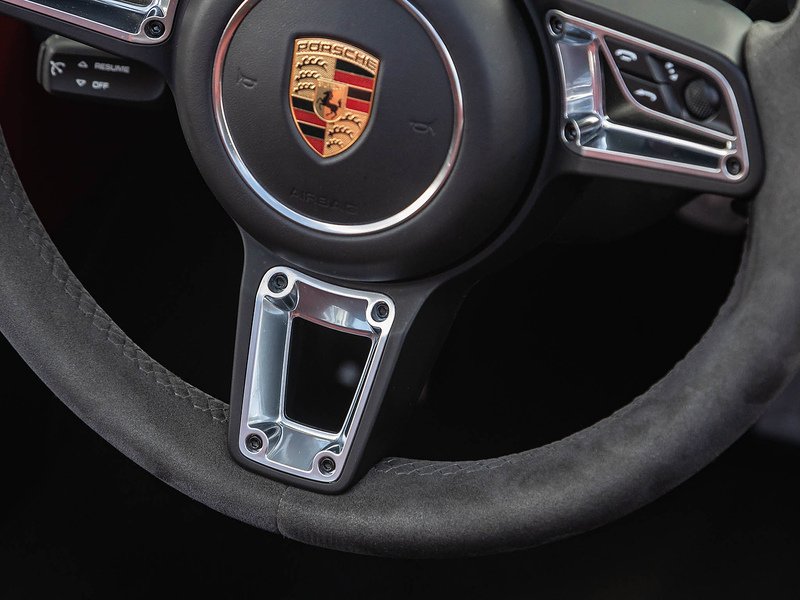Porsche 718 Spyder 4.0 Manual  - U5858