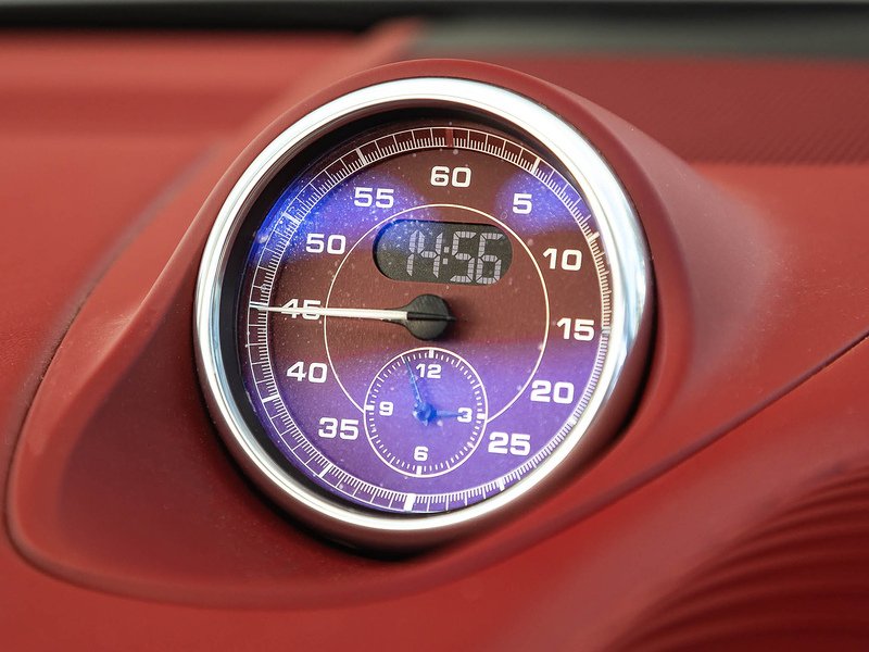 Porsche 718 Spyder 4.0 Manual  - U5858