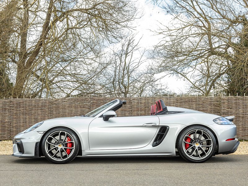Porsche 718 Spyder 4.0 Manual  - U5858