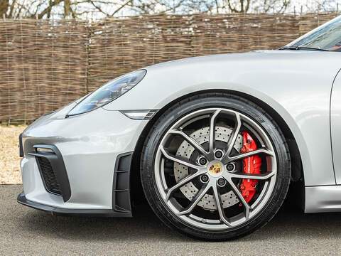 Porsche 718 Spyder 4.0 Manual  - U5858