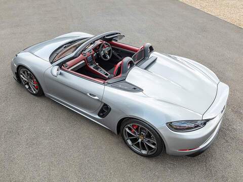 Porsche 718 Spyder 4.0 Manual  - U5858