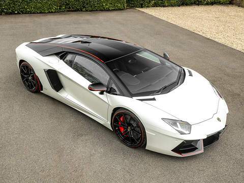 Lamborghini Aventador LP700-4 Pirelli Edition  - U5859
