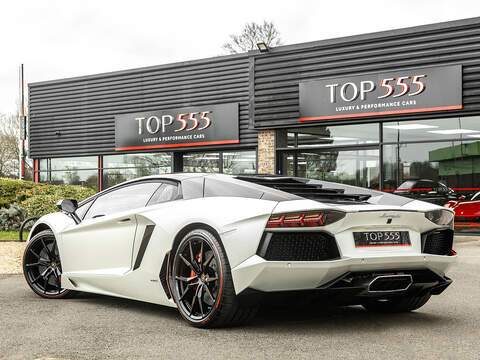 Lamborghini Aventador LP700-4 Pirelli Edition  - U5859
