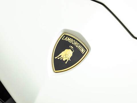 Lamborghini Aventador LP700-4 Pirelli Edition  - U5859