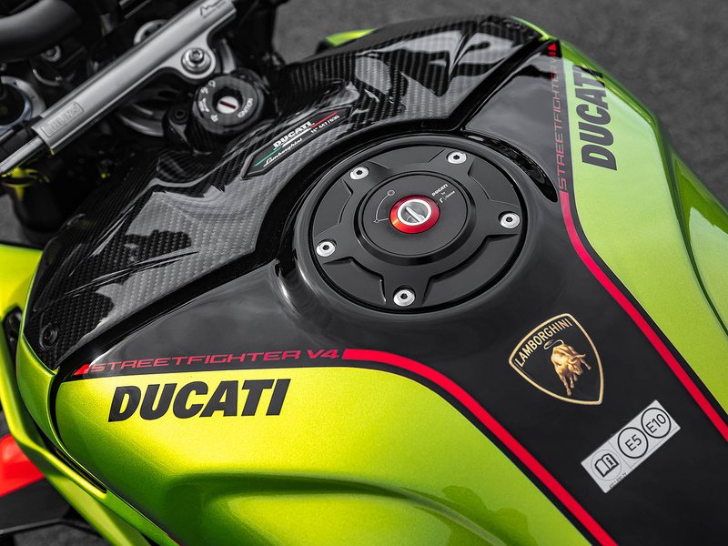 Ducati Streetfighter V4 Lamborghini  - U5864