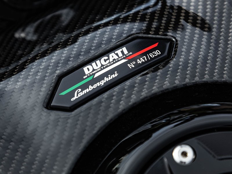 Ducati Streetfighter V4 Lamborghini  - U5864