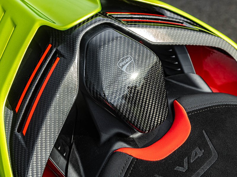 Ducati Streetfighter V4 Lamborghini  - U5864