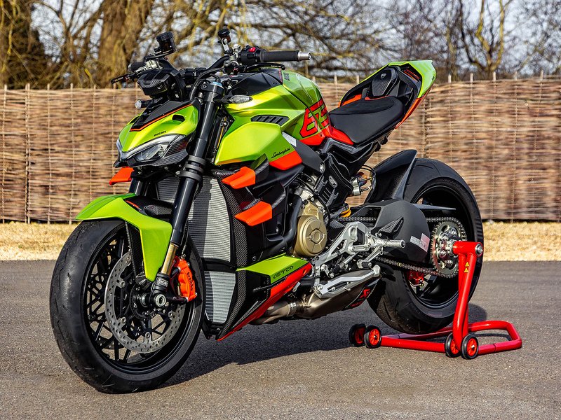 Ducati Streetfighter V4 Lamborghini  - U5864