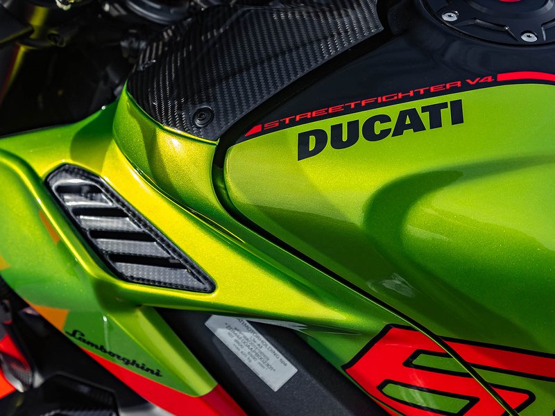 Ducati Streetfighter V4 Lamborghini  - U5864