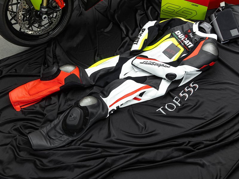 Ducati Streetfighter V4 Lamborghini  - U5864