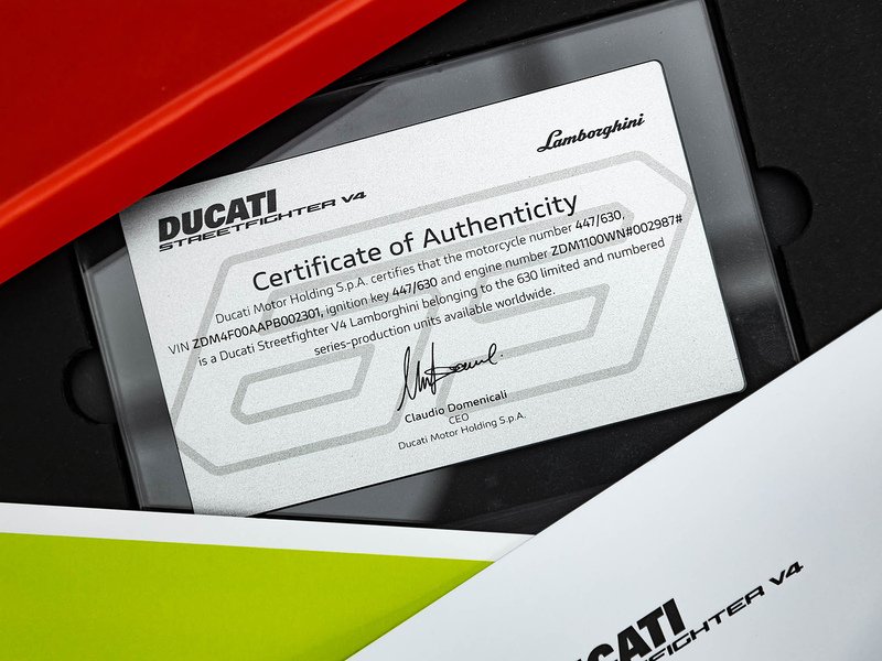 Ducati Streetfighter V4 Lamborghini  - U5864