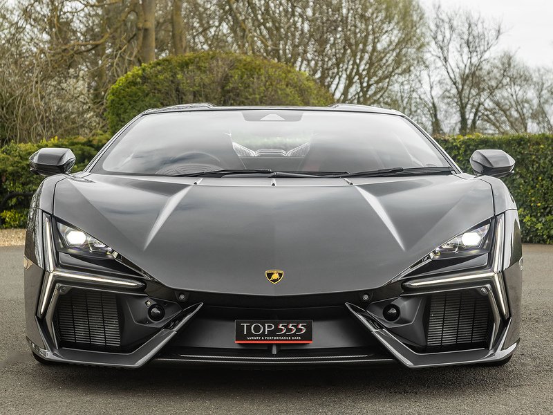 Lamborghini Revuelto V12  - U5866