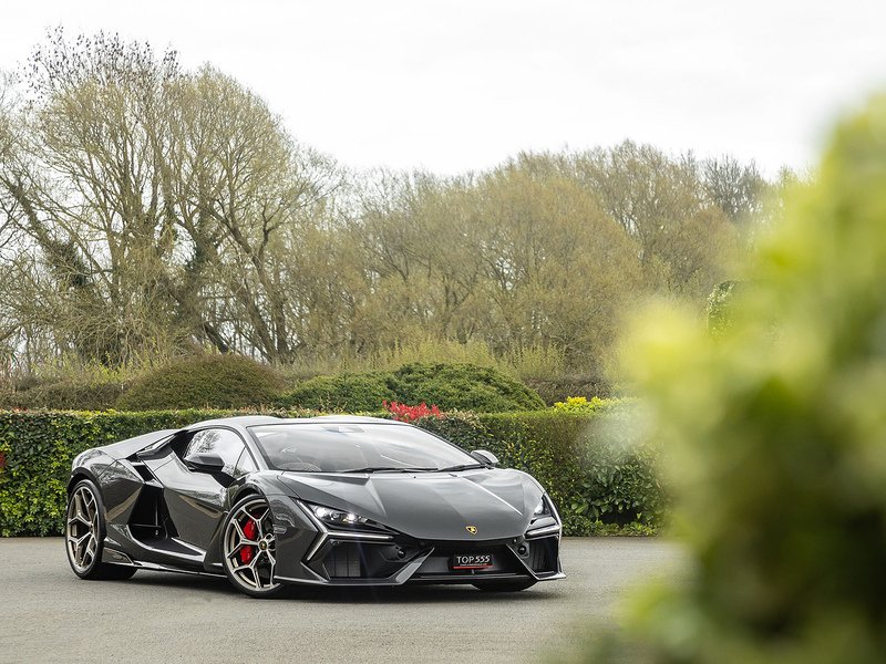 Lamborghini Revuelto V12  - U5866