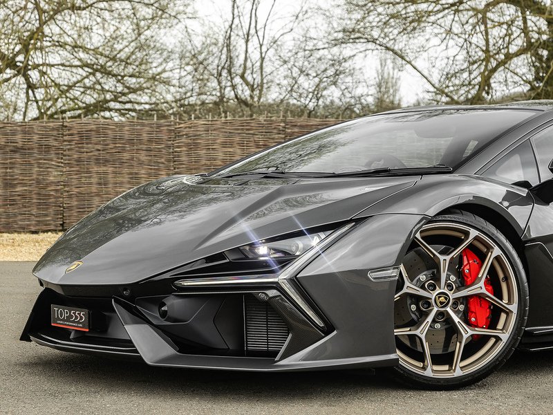 Lamborghini Revuelto V12  - U5866