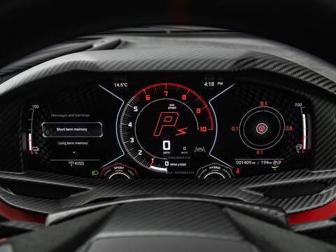 Lamborghini Revuelto V12  - U5866