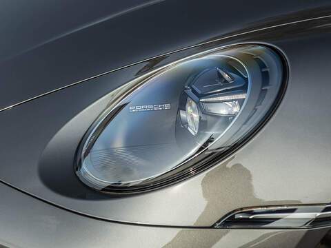 Porsche 911 Targa 4 GTS  (992.1)  - U5870
