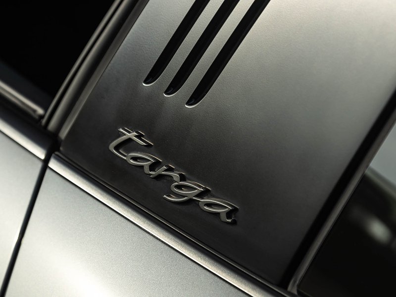 Porsche 911 Targa 4 GTS  (992.1)  - U5870