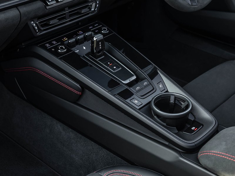 Porsche 911 Targa 4 GTS  (992.1)  - U5870