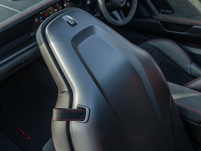 Porsche 911 Targa 4 GTS  (992.1)  - U5870