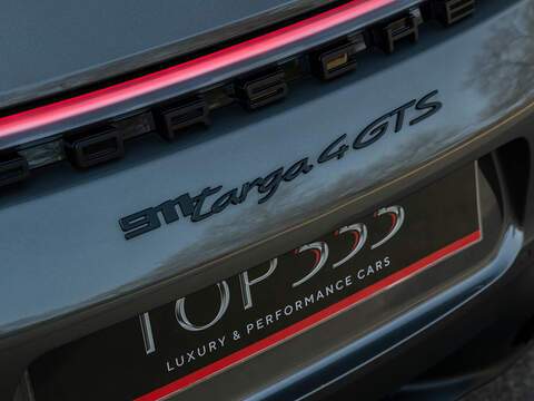 Porsche 911 Targa 4 GTS  (992.1)  - U5870