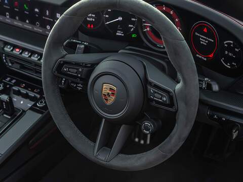 Porsche 911 Targa 4 GTS  (992.1)  - U5870