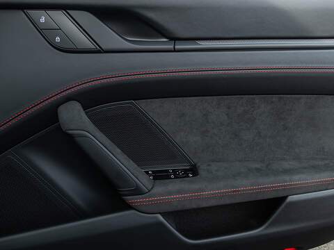 Porsche 911 Targa 4 GTS  (992.1)  - U5870