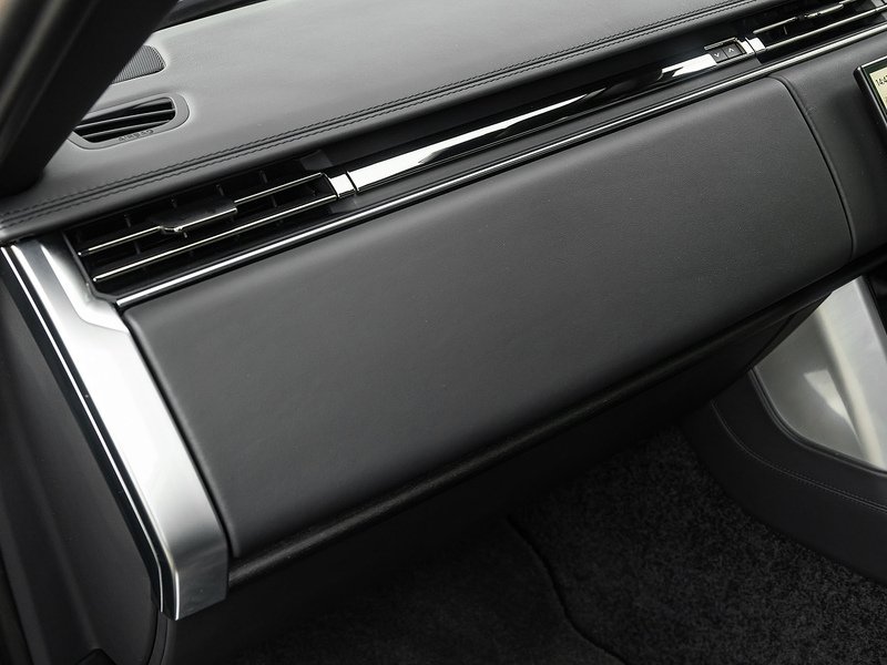 Range Rover P510e SV  - U5874