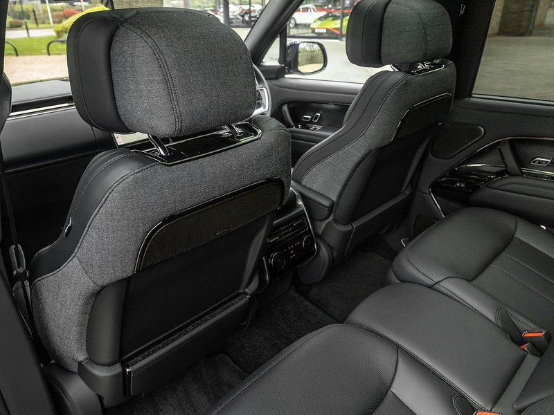 Range Rover P510e SV  - U5874