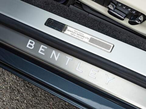 Bentley Continental GT V8 Mulliner  - U5877
