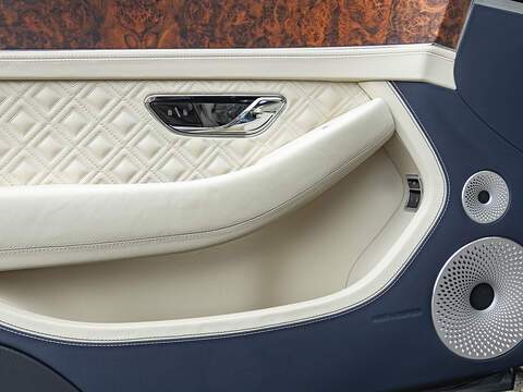Bentley Continental GT V8 Mulliner  - U5877
