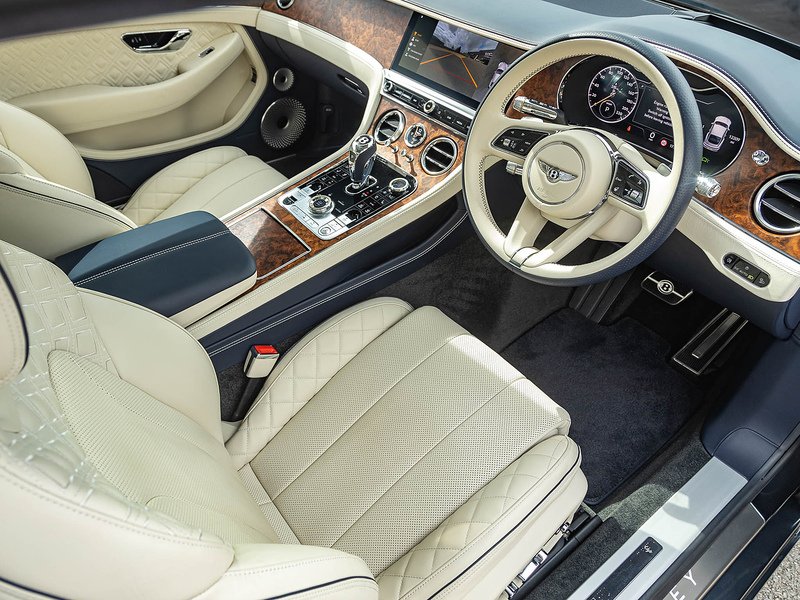 Bentley Continental GT V8 Mulliner  - U5877
