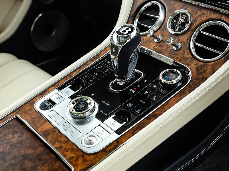 Bentley Continental GT V8 Mulliner  - U5877