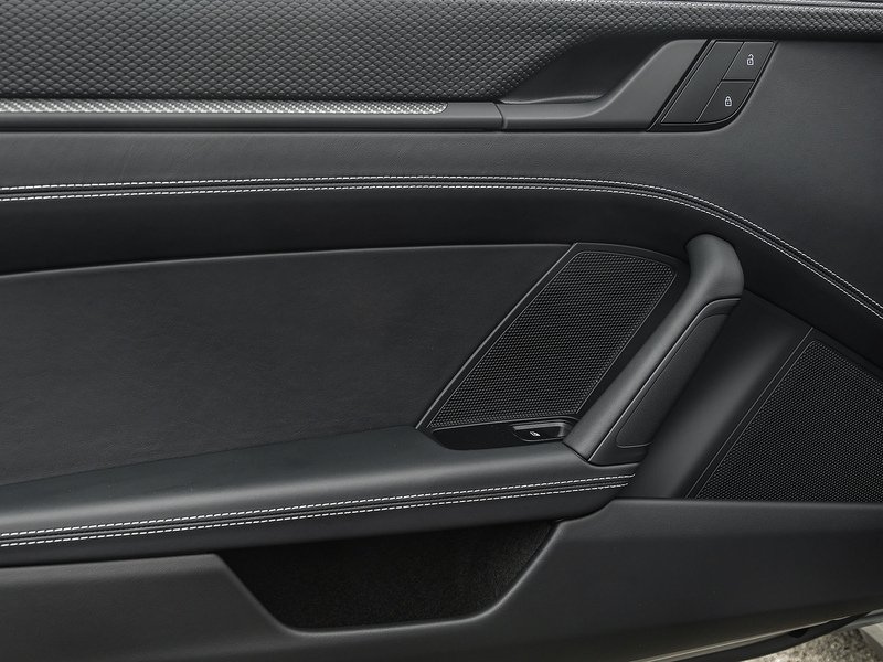Porsche 911 GT3 Touring (992.2)  - U5879