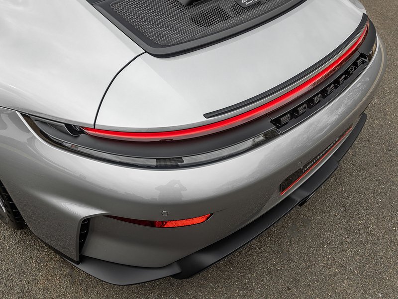 Porsche 911 GT3 Touring (992.2)  - U5879