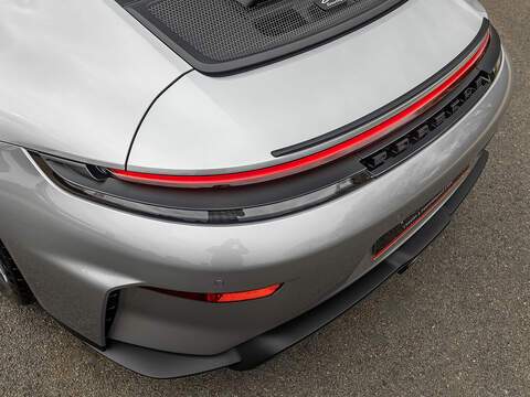 Porsche 911 GT3 Touring (992.2)  - U5879