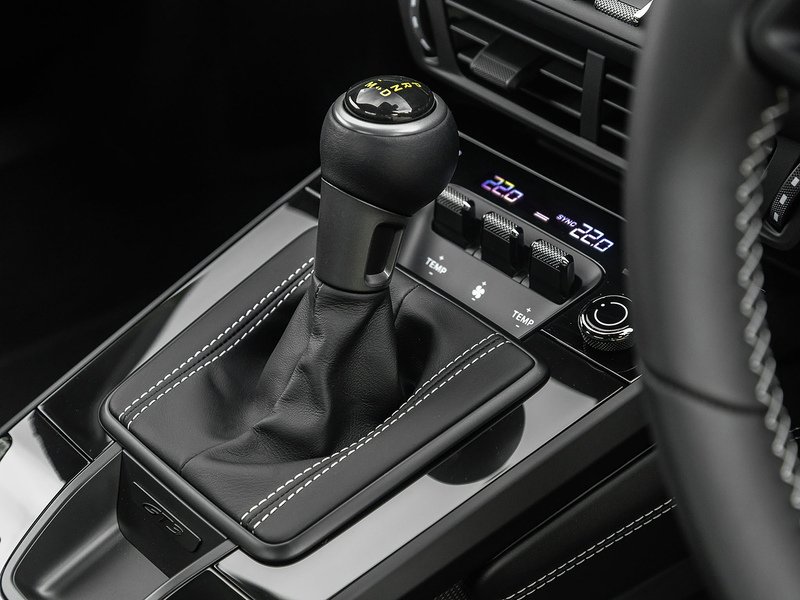 Porsche 911 GT3 Touring (992.2)  - U5879