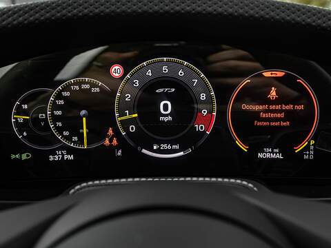 Porsche 911 GT3 Touring (992.2)  - U5879