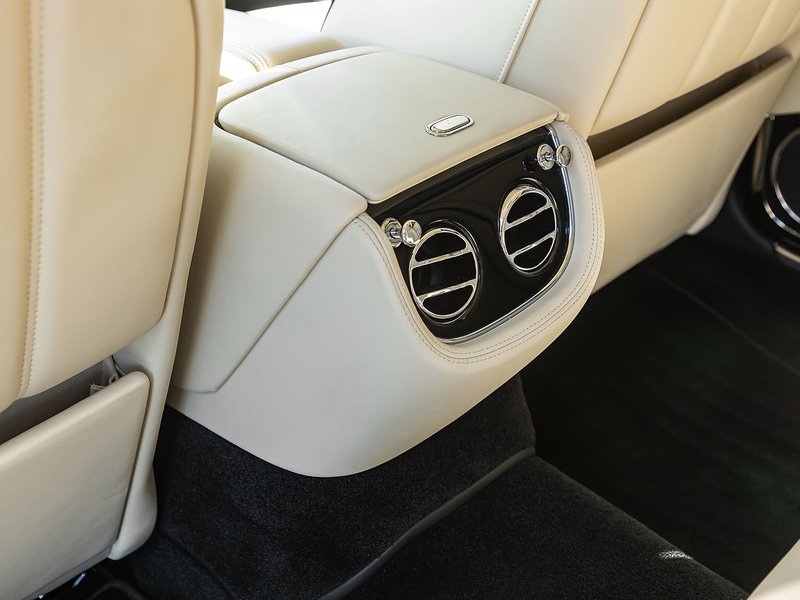 Bentley Mulsanne  - U5880