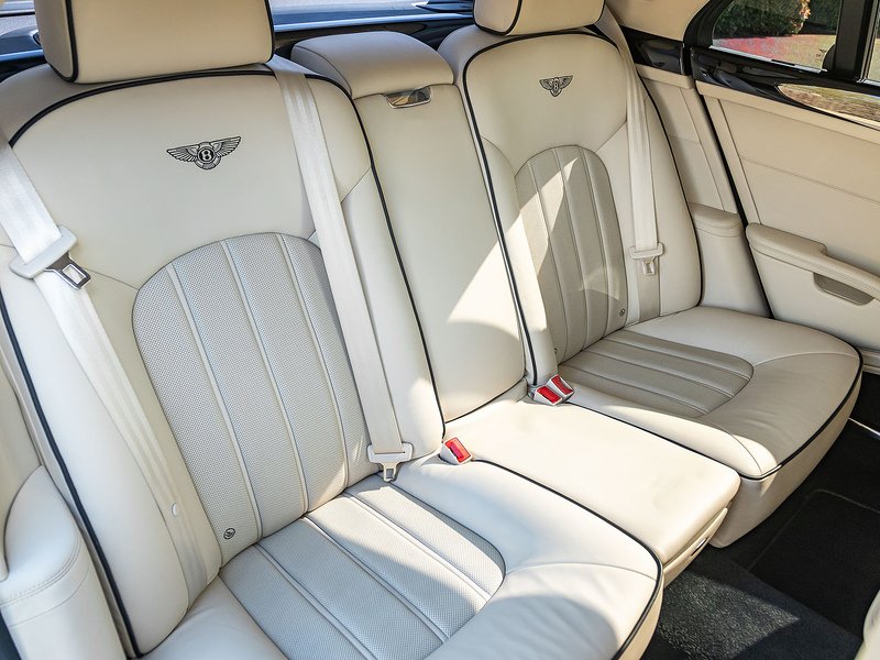 Bentley Mulsanne  - U5880