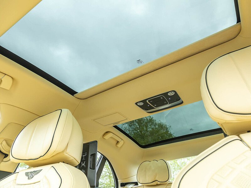 Bentley Flying Spur Mulliner V8  - U5892