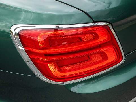 Bentley Flying Spur Mulliner V8  - U5892