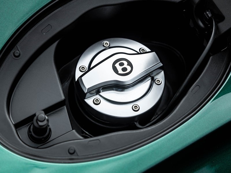 Bentley Flying Spur Mulliner V8  - U5892