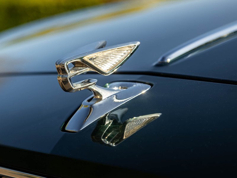 Bentley Flying Spur Mulliner V8  - U5892