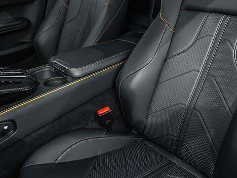 Aston Martin Vantage V8  - U5899