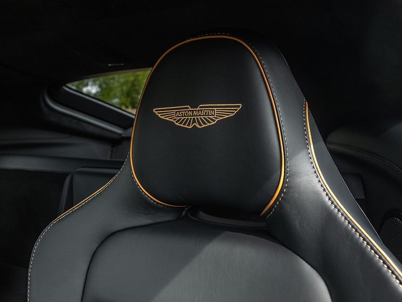 Aston Martin Vantage V8  - U5899