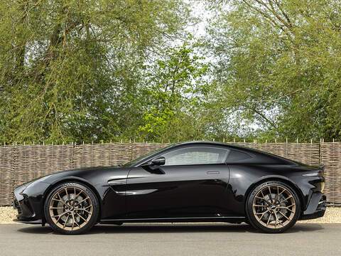 Aston Martin Vantage V8  - U5899