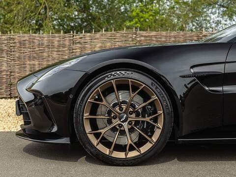 Aston Martin Vantage V8  - U5899