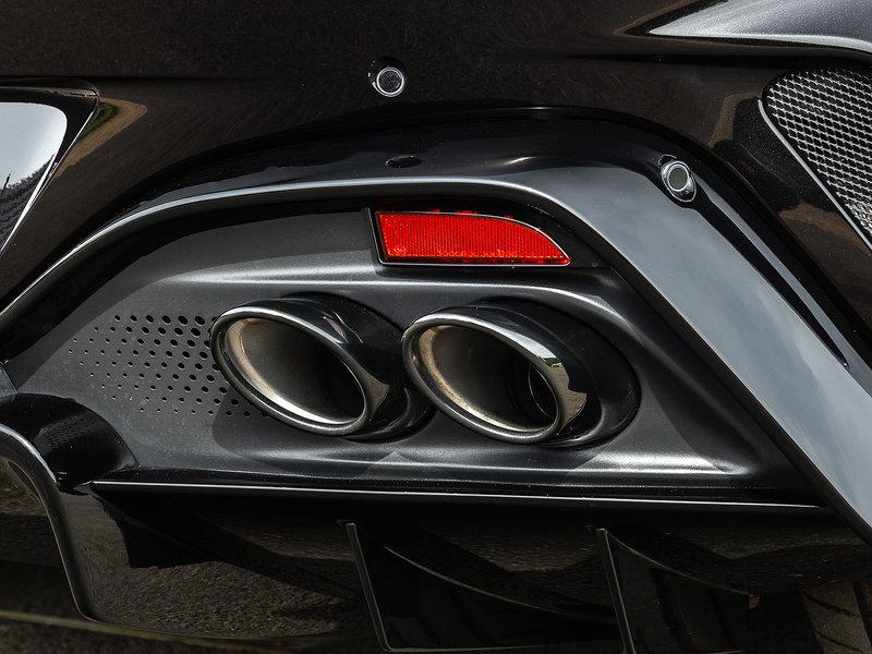 Aston Martin Vantage V8  - U5899