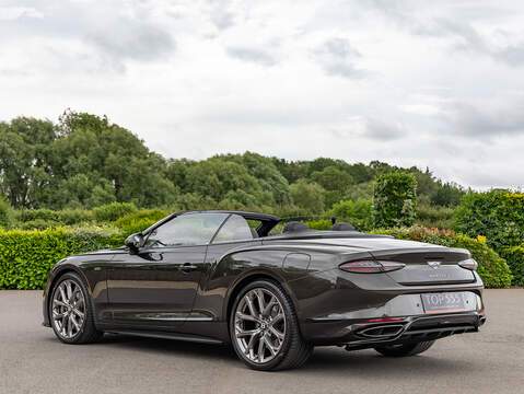 Bentley Continental GTC Speed - First Edition  - U5916