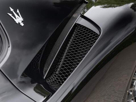 Maserati MC20  - U5918